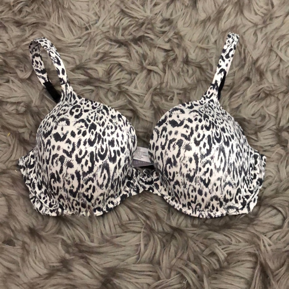 Victoria’s Secret Black White Cheetah Jeweled Bra